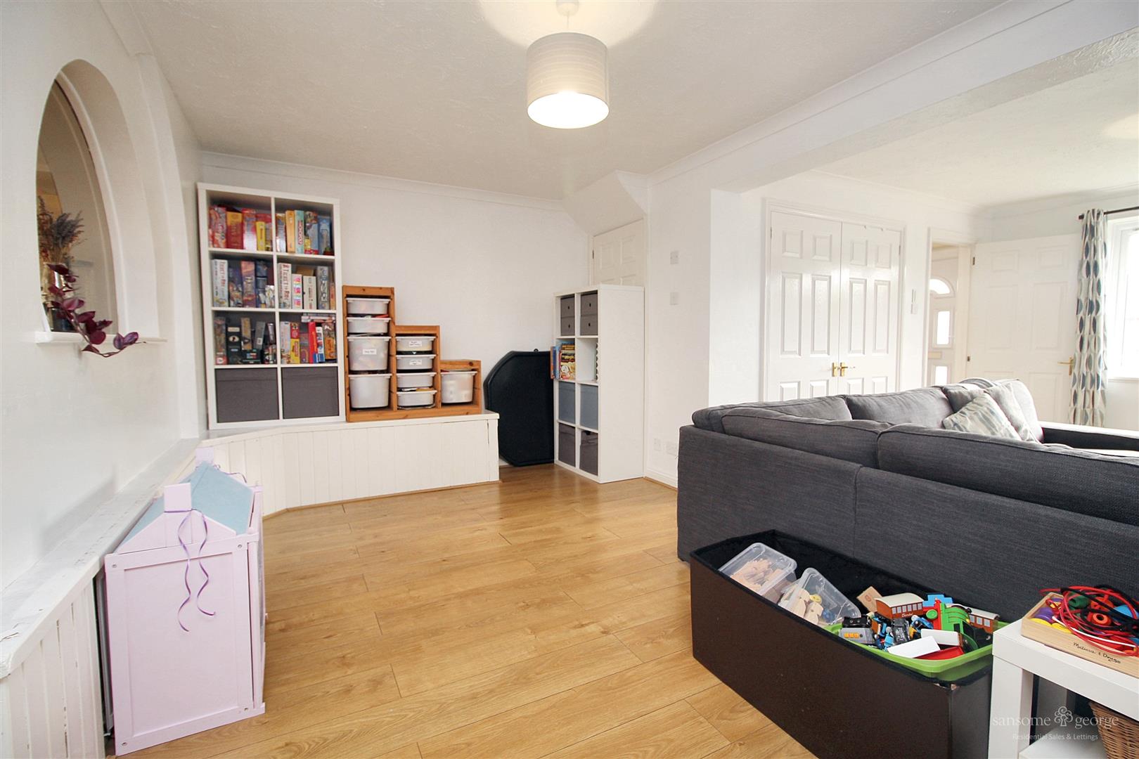 Ashampstead Road, Southcote, Reading